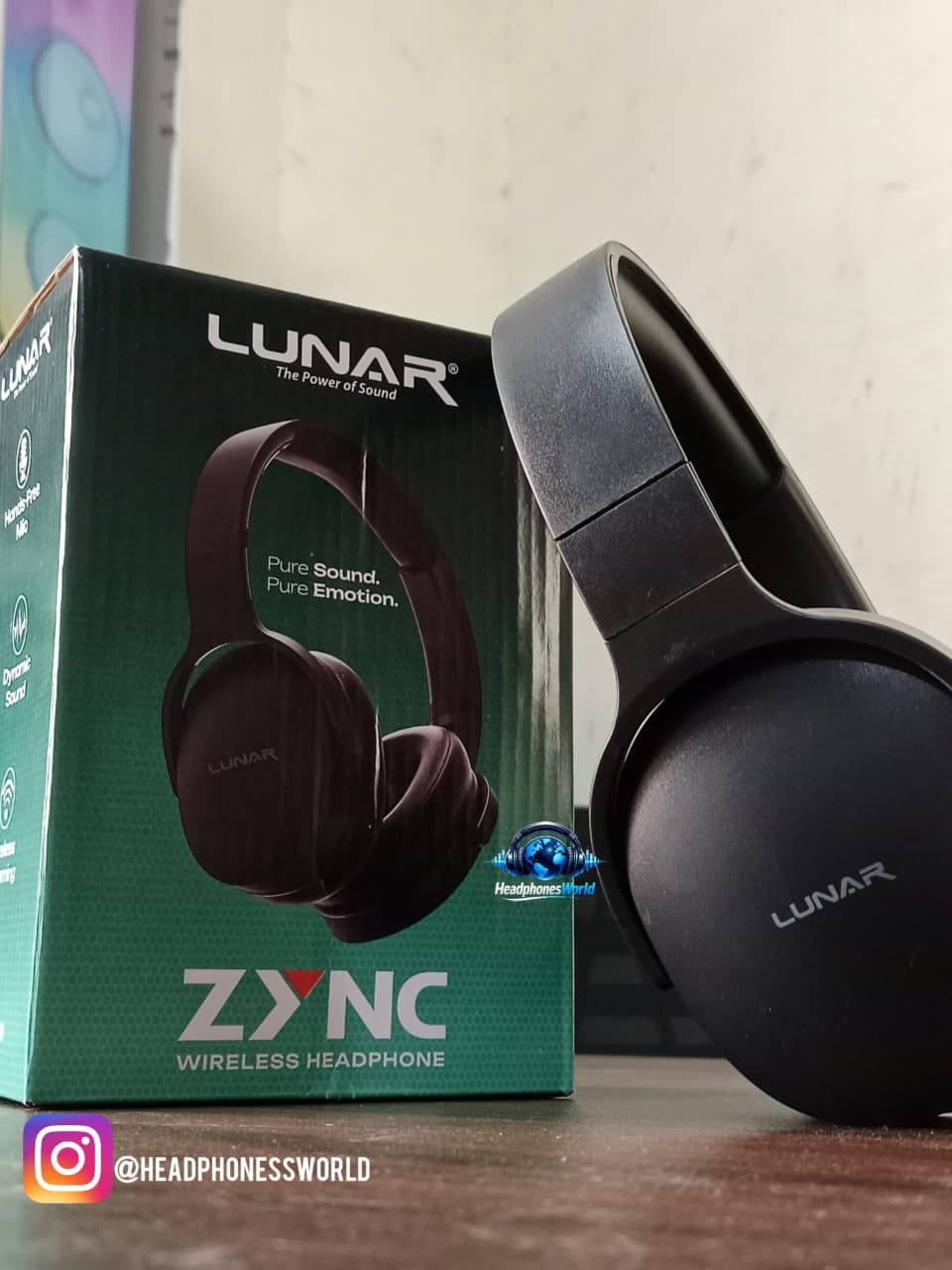 LUNAR ZYNC HEADPHONES