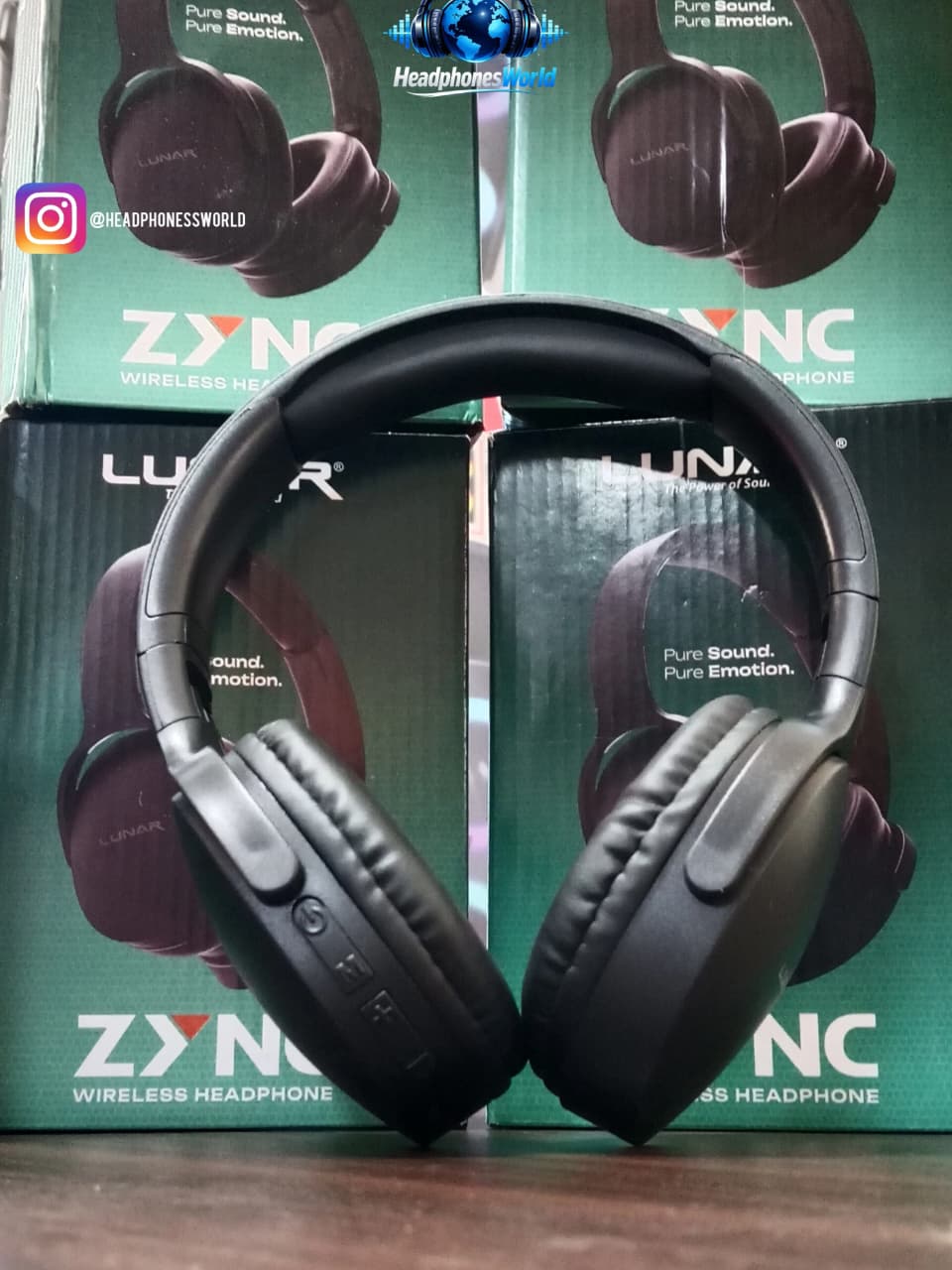 LUNAR ZYNC HEADPHONES