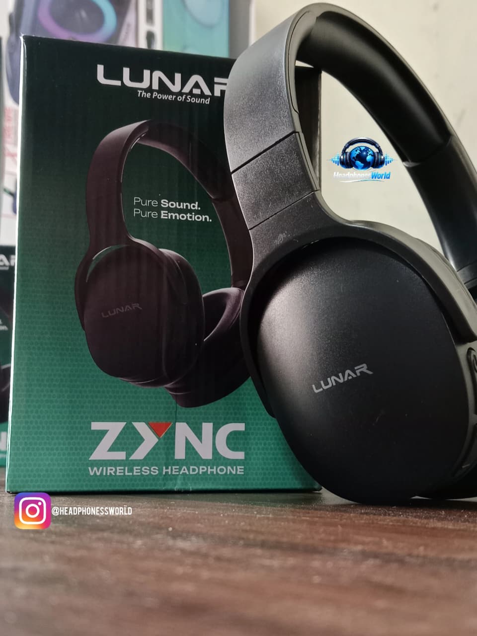 LUNAR ZYNC HEADPHONES