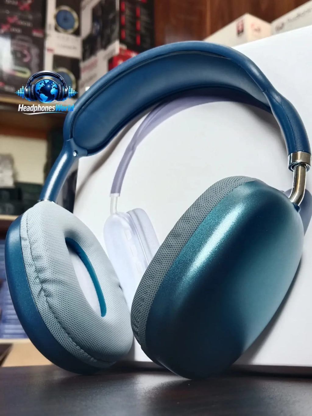 P9 BLUETOOTH HEADPHONESS